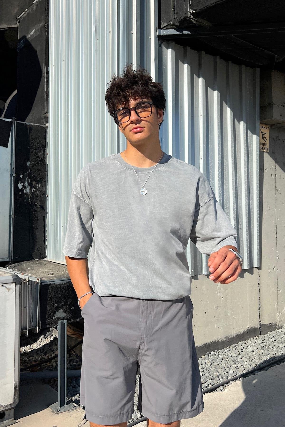 Acid Wash Premium Basic Light Gray Oversize T-Shirt