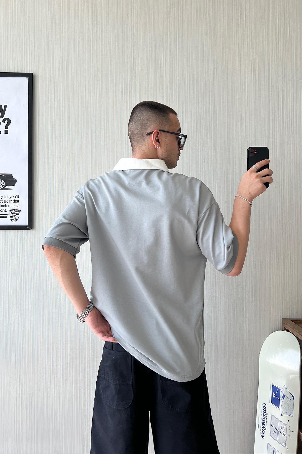Art Studio Polo Neck Oversize T-shirt