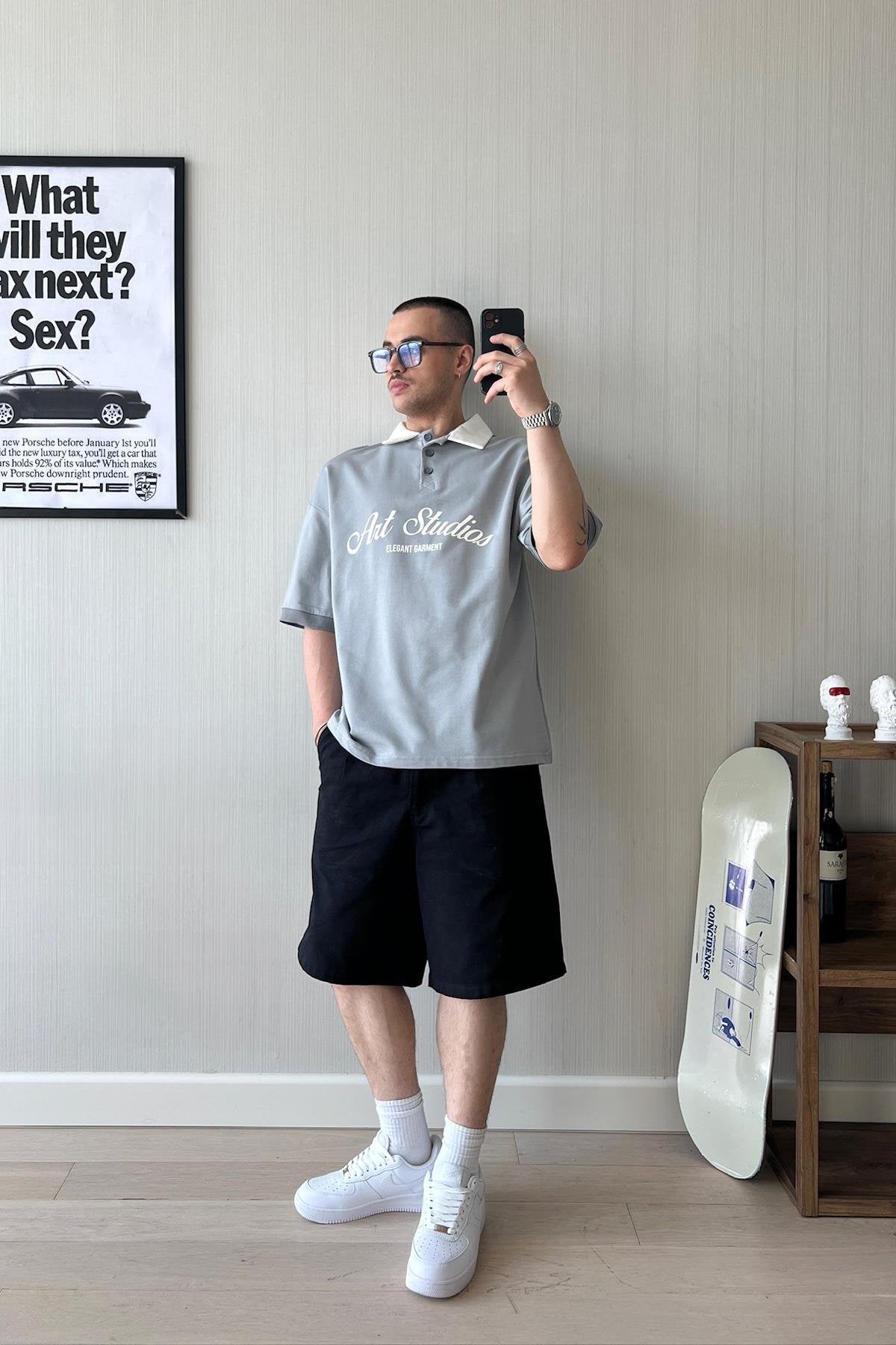 Art Studio Polo Neck Oversize T-shirt