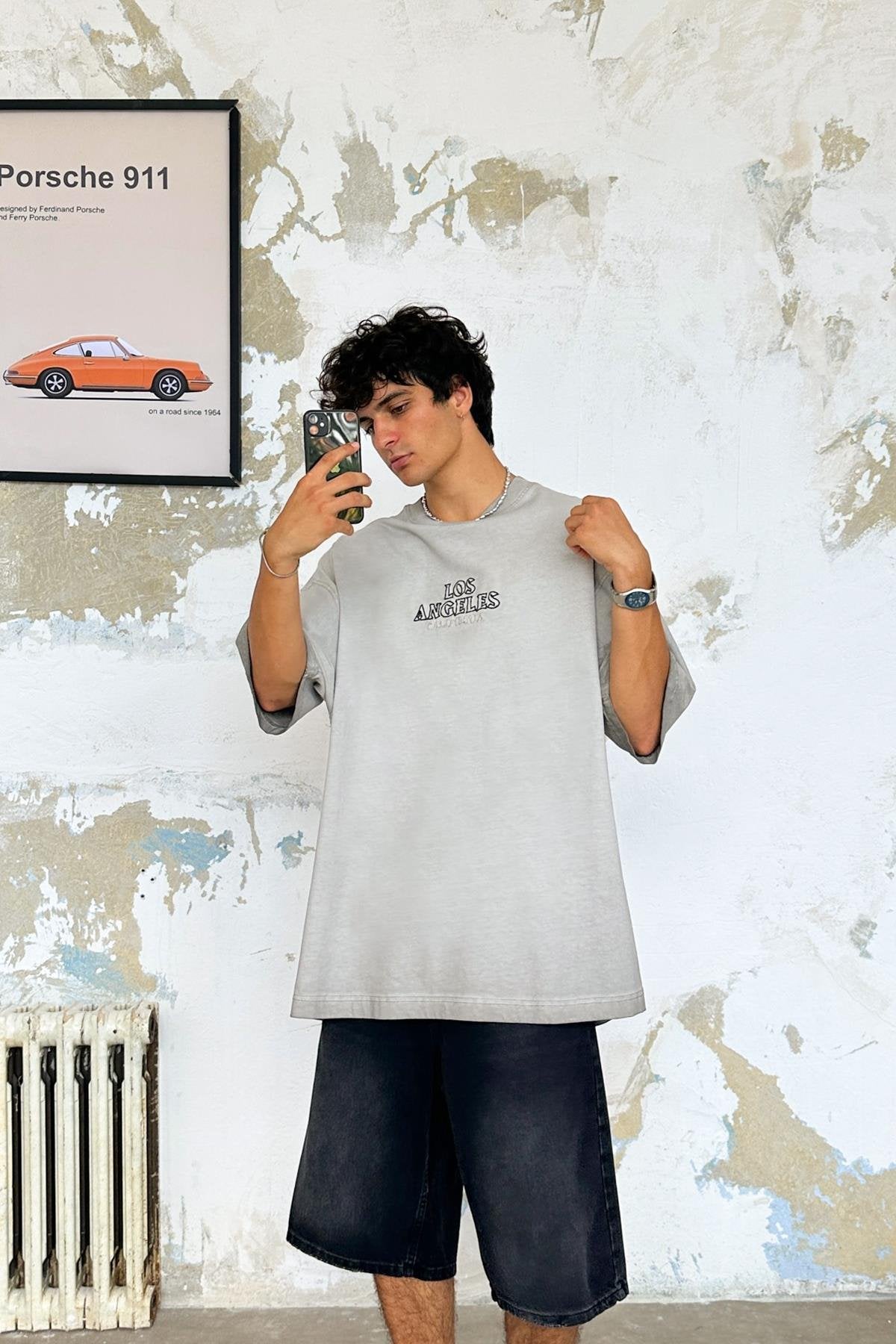Faint Effect LA Embroidered Brown Oversize T-shirt