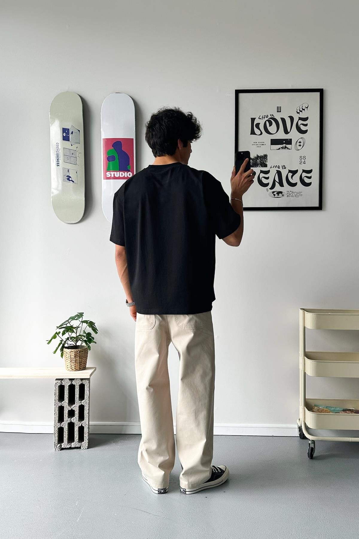Flaw in Hollywood Printed Black Oversize T-Shirt