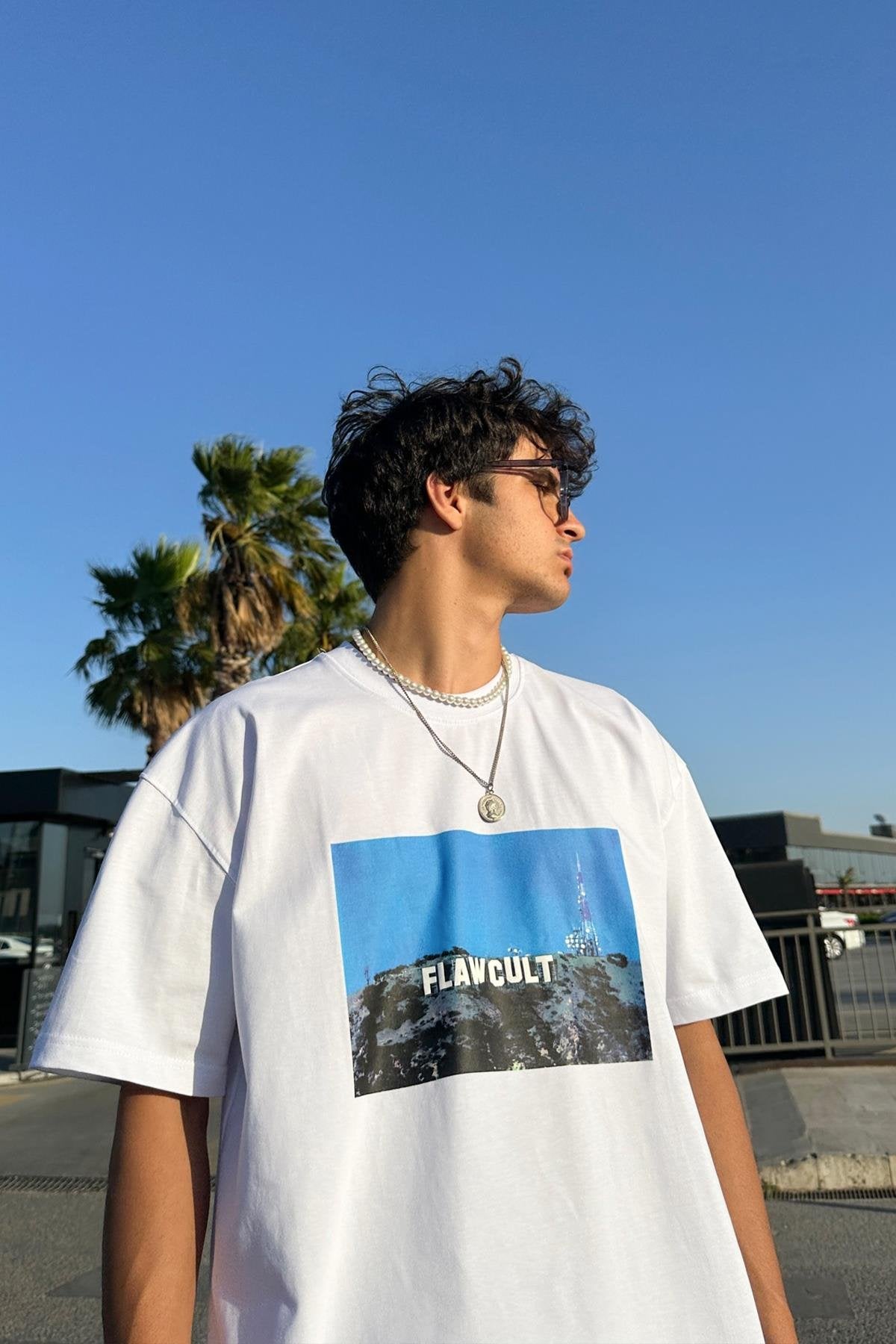 Flaw in Hollywood Printed White Oversize T-Shirt