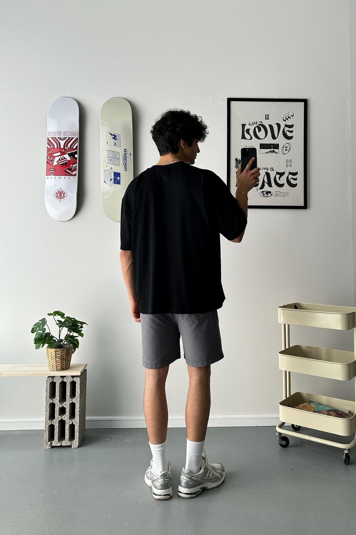 Flawcult Embroidered Black Oversize T-Shirt