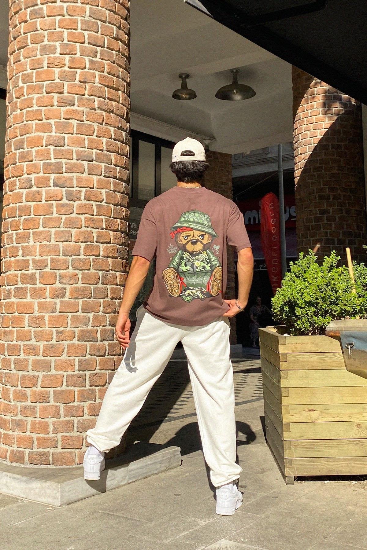 Gangsta Bear Back Printed Oversize Tshirt