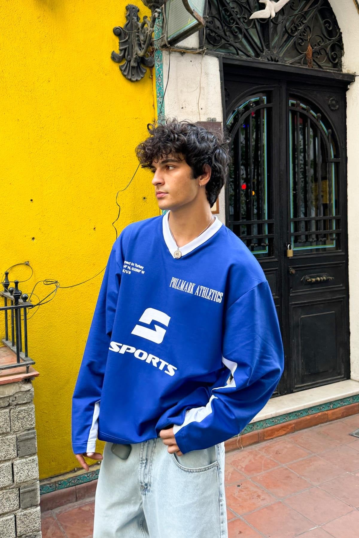 Sports Printed Block Sleeve V Neck Long Sleeve T-Shirt