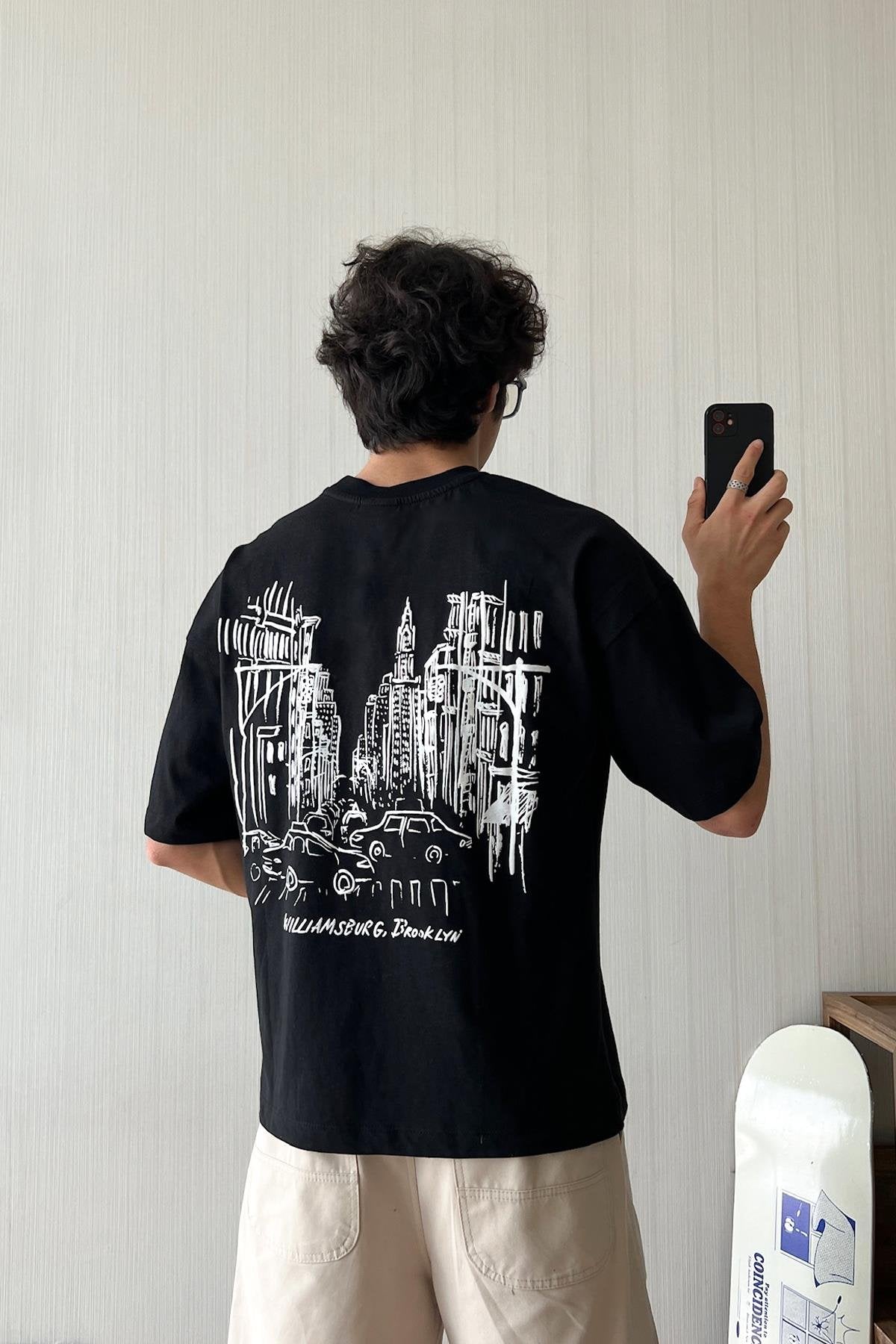 WB Brooklyn Printed White Oversize T-Shirt