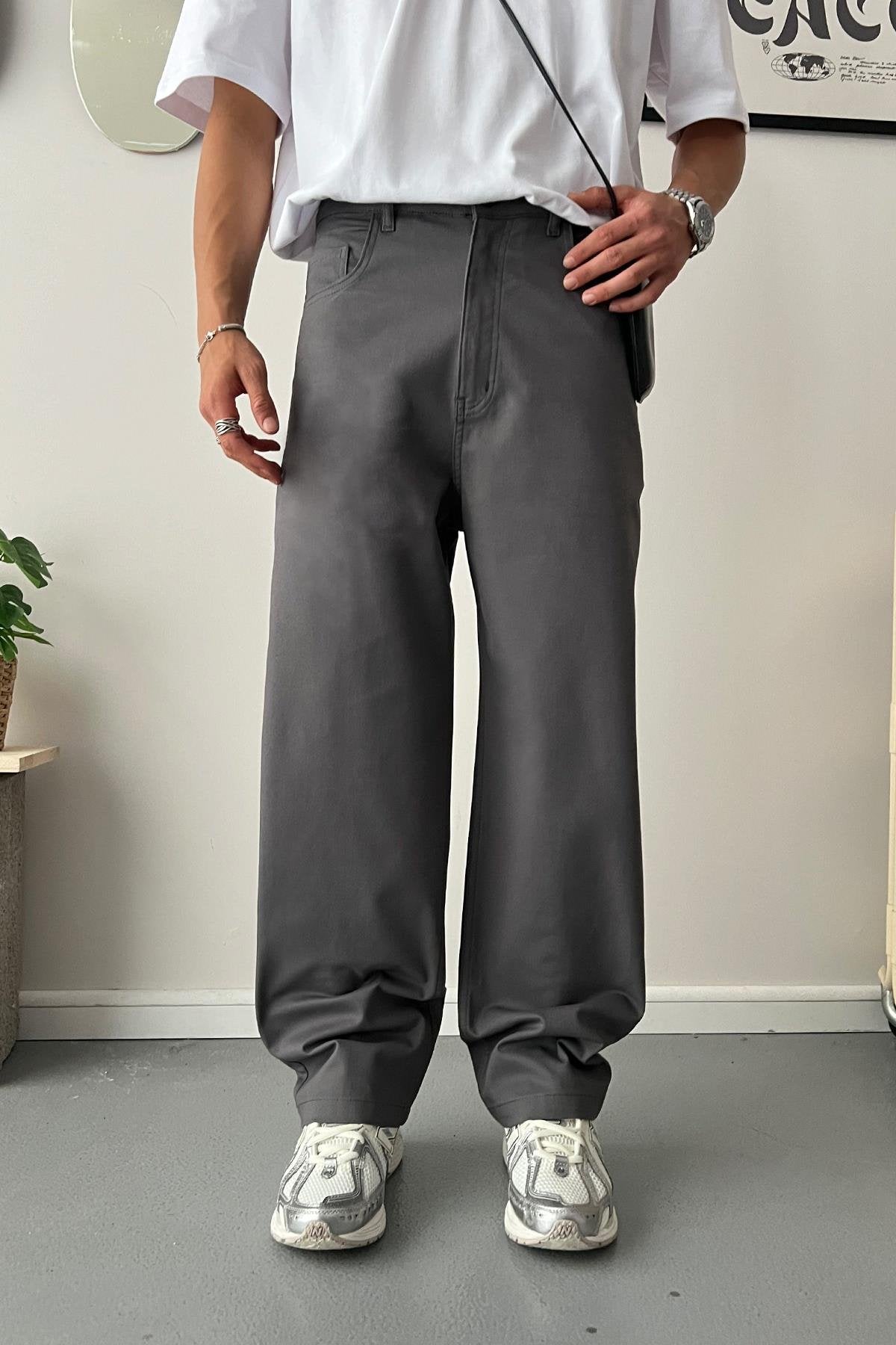 Baggy Fit Black Gabardine Pants