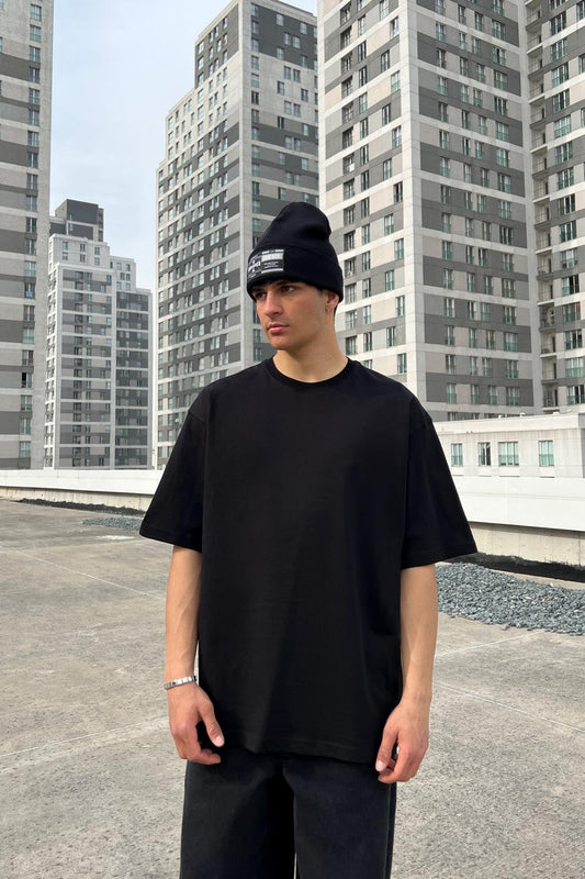 Basic Black Oversize T-Shirt