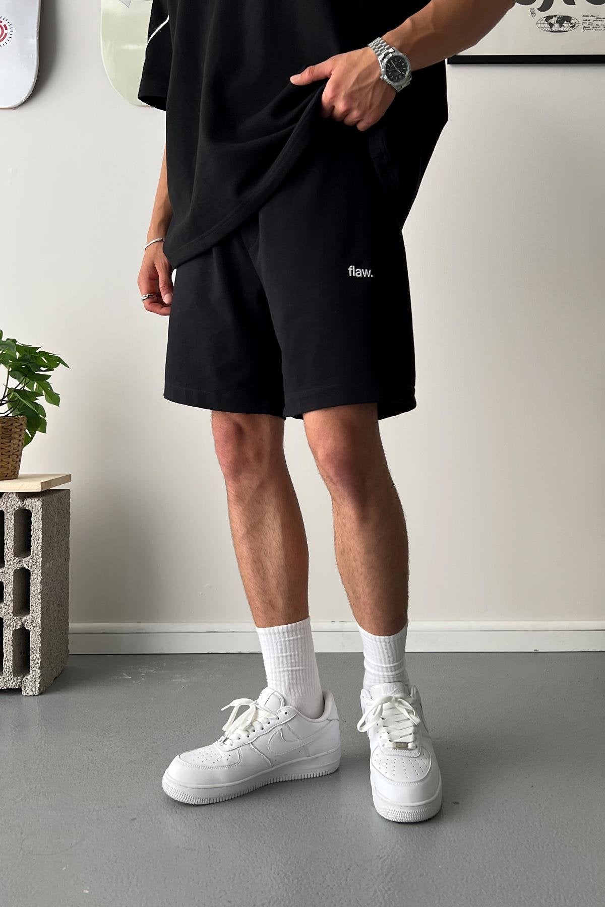 Embroidered Black Oversize Basic Shorts