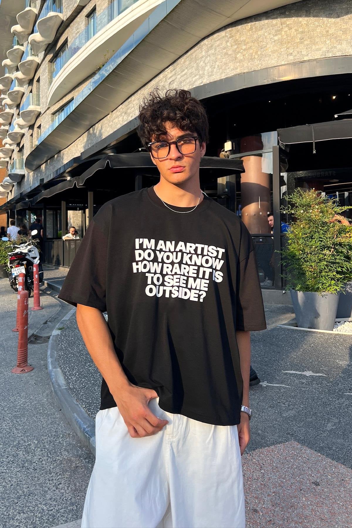 I'm an Artist Printed White Oversize T-Shirt
