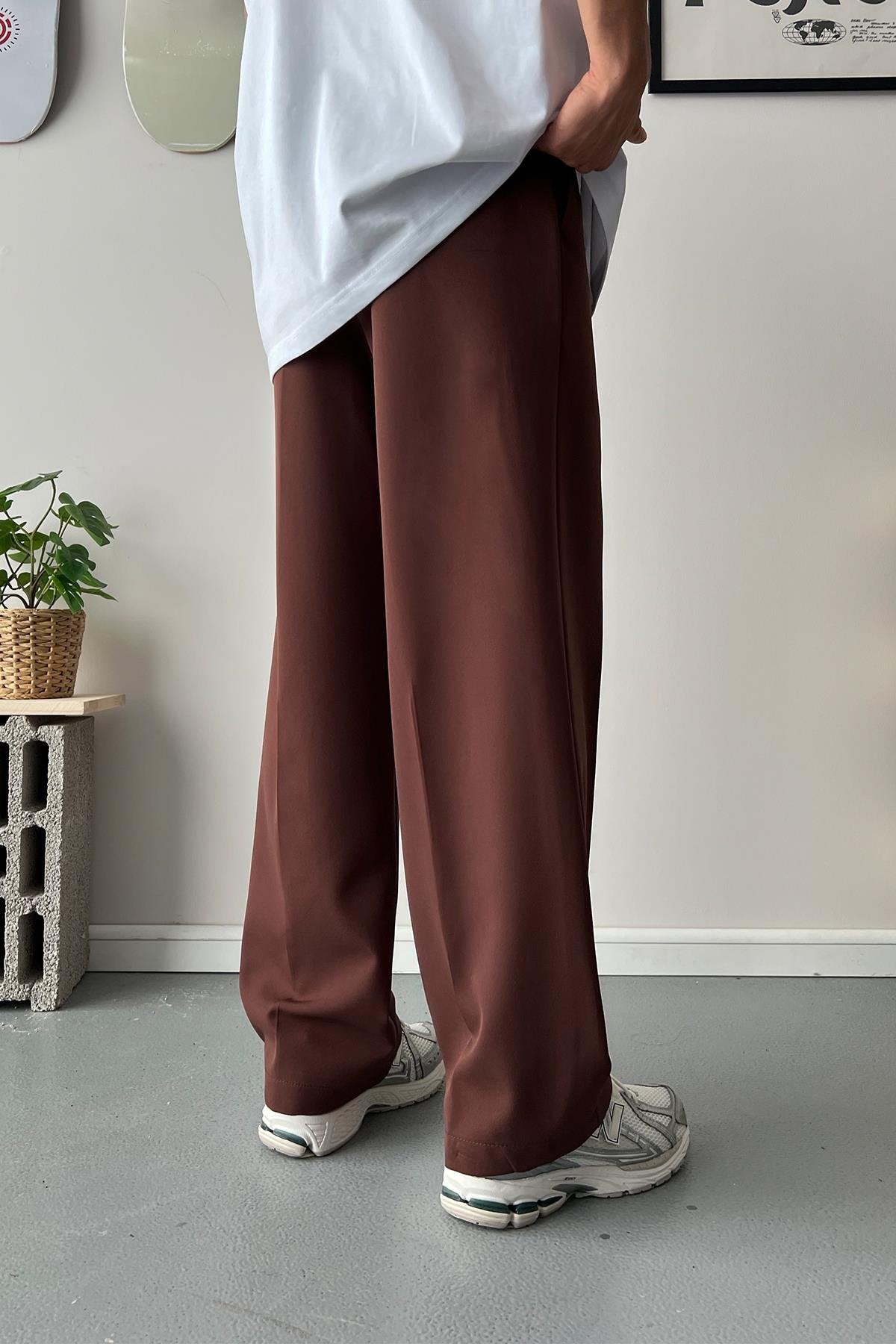 Old Money Extra Relaxed Baggy Fit Brown Fabric Trousers