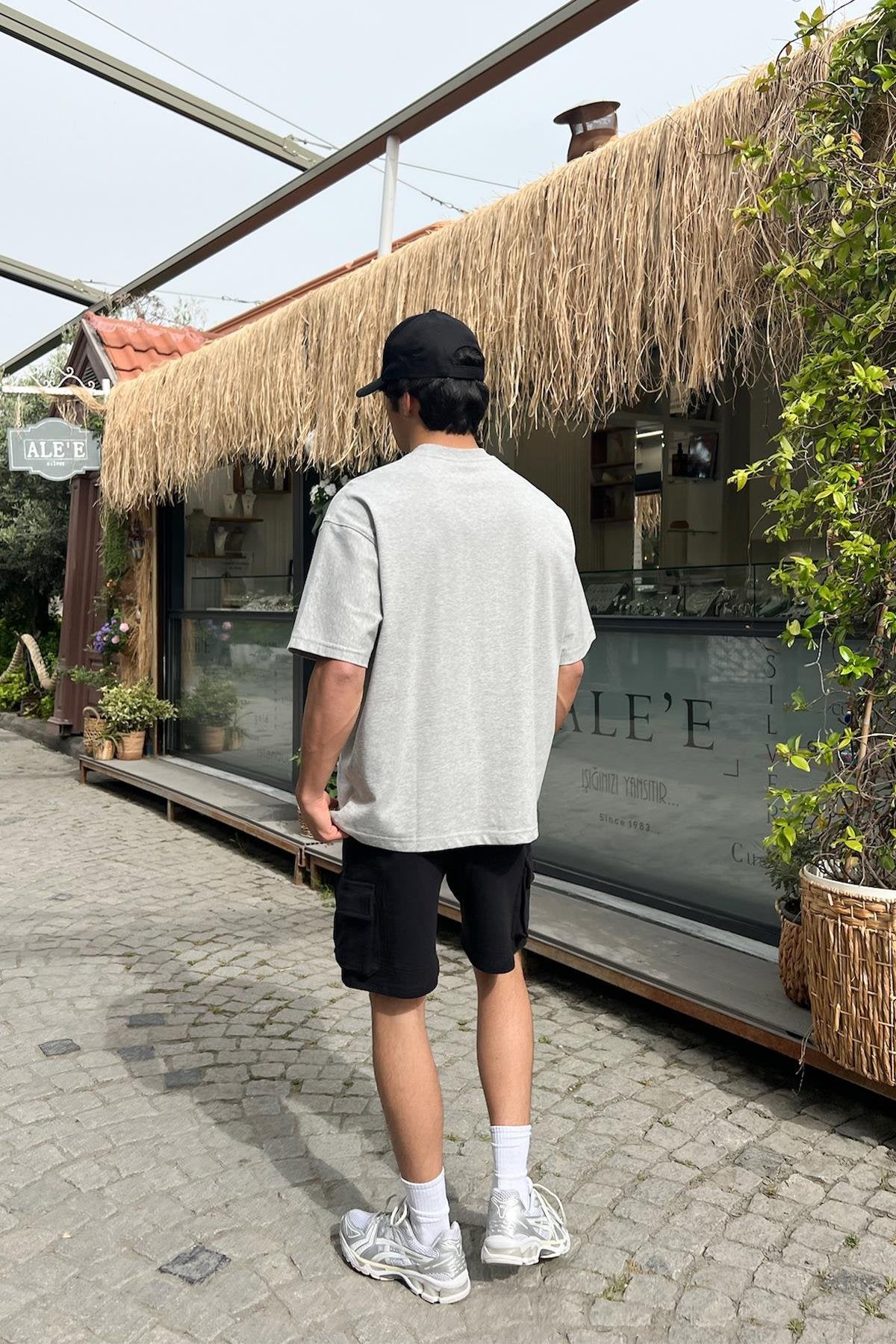 Premium Daily Cargo Pocket Basic Black Shorts