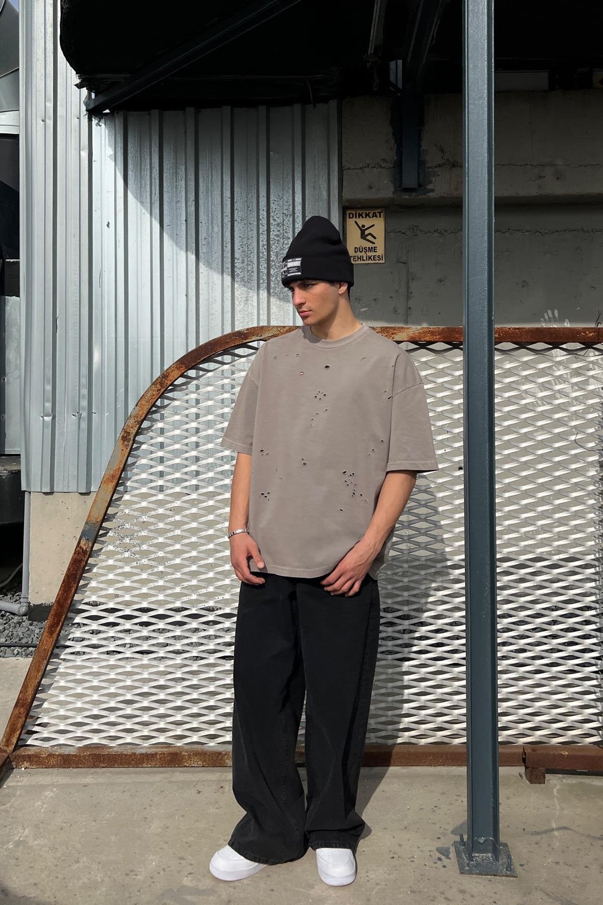 Ripped Haki Oversize T-Shirt