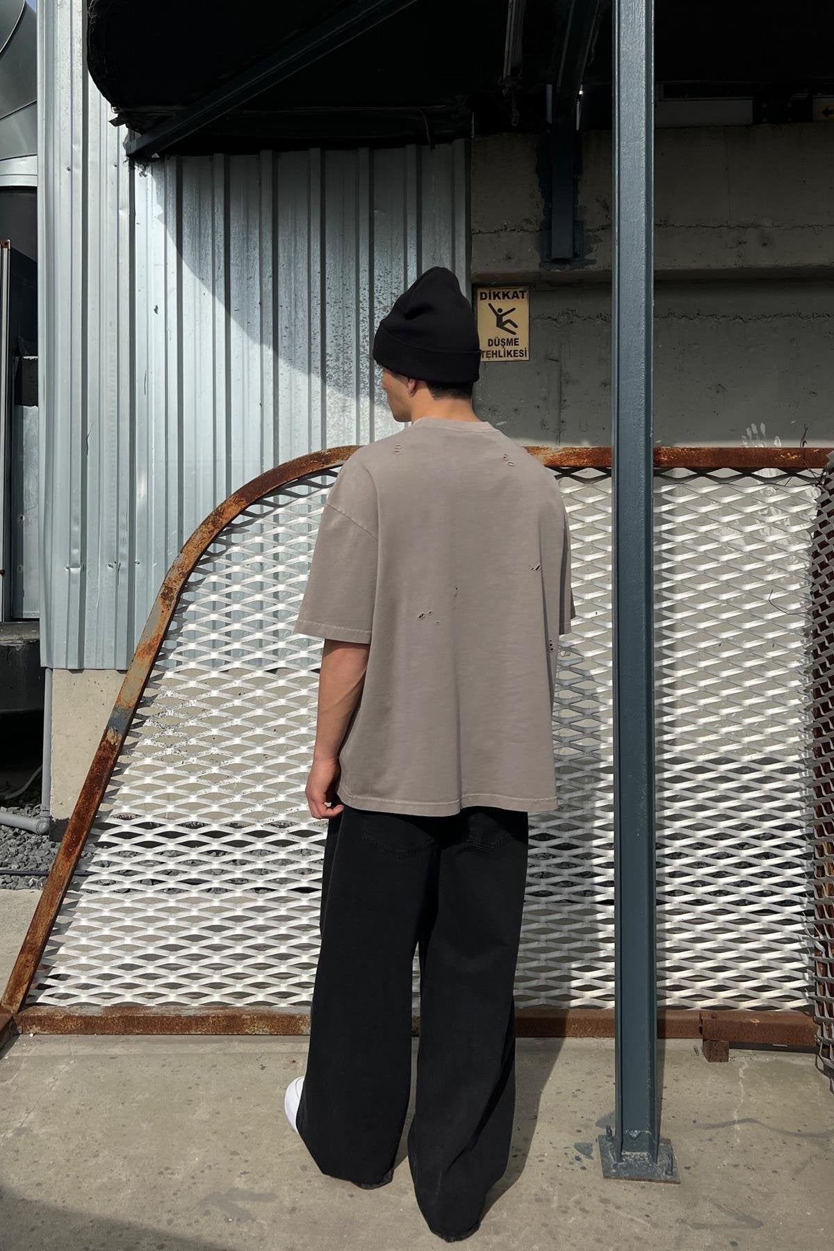 Ripped Haki Oversize T-Shirt